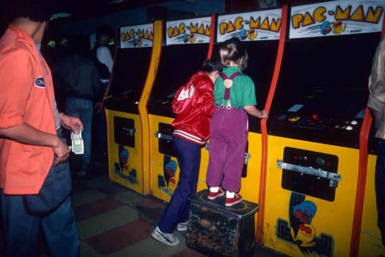 Popkultur Phänomen PAC-MAN. Neue Ausstellung zur 45-jährigen Geschichte des Spiels in New York.